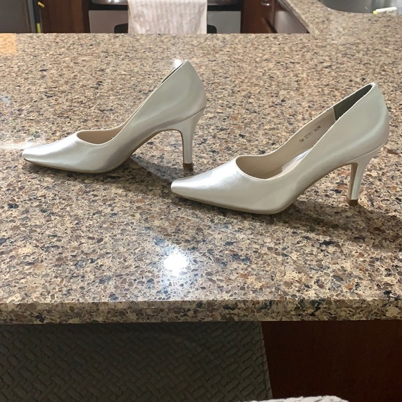 Fabric pumps - Picture 2 of 7